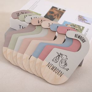 Nuevo organizador de armario de madera para bebés, impreso por ambos lados, para clasificar y guardar ropa de recién nacidos - Product Image 4