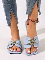 Sandales plates pour femmes en cuir PU à bout ouvert avec bride et boucle métallique, à enfiler, vente en gros, chaussons d'été décontractés et confortables