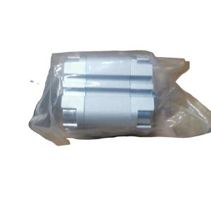 ADVU-32-13-P-A 좋은 가격 원래 및 새로운 산업 자동화 컨트롤러 액세서리 실린더 ADVU-32-13-P-A - Product Image 1