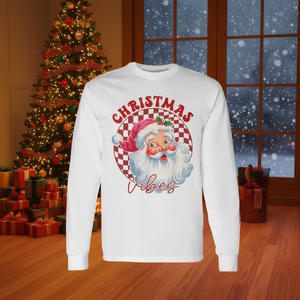 Camiseta de Manga Larga con Diseño a Cuadros Rojos y Blancos con la Cara de Santa Claus, Ambiente Navideño - Product Image 3