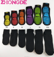 Chaussettes antidérapantes en stock, chaussettes en tricot antidérapantes avec semelle en caoutchouc pour enfants, aire de jeux intérieure