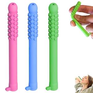Palo masticable de silicona transpirable OEM con aceite esencial Respirador de regalo novedoso Palo masticable de silicona - Product Image 1