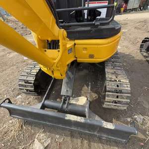 Mini-excavatrice Komatsu de 2 tonnes PC20MR, moteur Cummins, godet de 0,08 m, travaux de terrassement de parcs industriels, travaux de terrassement de pipelines, entretien paysager - Product Image 6