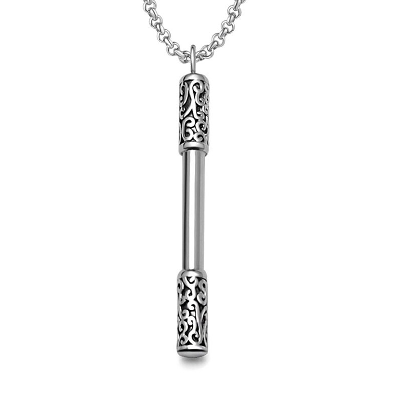Pendentif CE482*3*60CM avec chaîne
