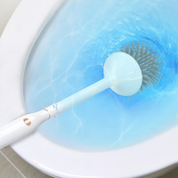 Brosse électrique pour cuvette de toilette Brosse en silicone automatique électrique Uv pour toilette Ensemble de support pour salle de bain