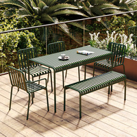 Chaises et tables de salle à manger en fer colorées, légères et modernes, pour hôtels, cafés et événements, avec service après-vente sans souci