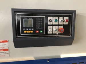 Machine de découpe et de cisaillement des métaux entièrement automatique à entraînement hydraulique NOKA, garantie de 2 ans, largeur de coupe maximale de 6000 mm, puissance de 15 kW - Product Image 6