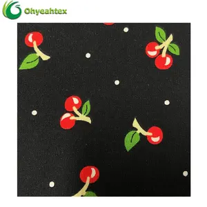 Tecido de algodão impresso digital macio de cereja para vestido