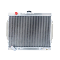 Radiateur 3 rangées GTGMOTO pour Mitsubishi Pajero 88-97 NA NB NC ND NE NG NH NK NJ 3.0L AT MT