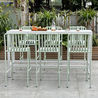Meubles d'extérieur en alliage d'aluminium directement de l'usine, ensemble table et chaises de bar, style minimaliste moderne pour hôtels, bars et cafés en plein air