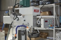 Machine de fraisage et de perçage combinée économique WELLON ZX7550V avec axe Z motorisé en option et affichage numérique 3 axes (DRO) 380V, usage moyen