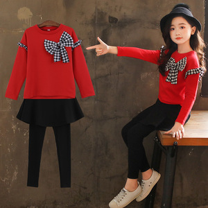 Ensemble de vêtements pour enfants : chemise rouge avec nœud, jupe de sport et pantalon pour filles, collection automne-hiver, achat en ligne en Inde - Product Image 1