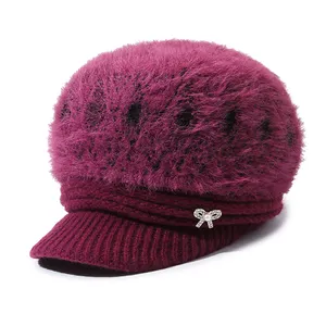 Profesyonel üretim polar kalınlaşmış şapka kadın kış yeni sıcak örgü şapka orta yaşlı için