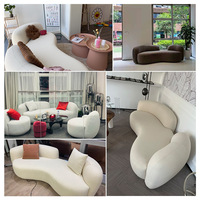 Canapé modulaire en velours crème nordique, design incurvé, multifonctionnel pour salon, salon de beauté, magasin de vêtements. Plusieurs tailles