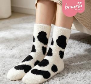ถุงเท้าลายวัว Bmama DreamWarm แบบหนานุ่มสำหรับใส่ในบ้าน - Product Image 1