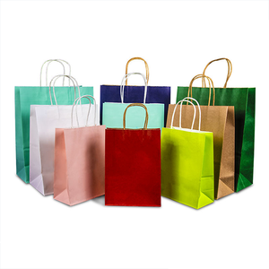 Sacs en papier kraft gaufrés faits à la main, recyclables, bruns, vierges, avec impression numérique et laminage pour promotions classiques - Product Image 6