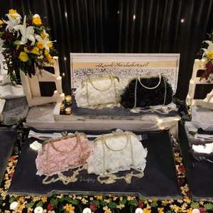 Bolso de mano de diamantes para mujer, bolso formal de noche con cadena, bolso de acrílico - Product Image 3