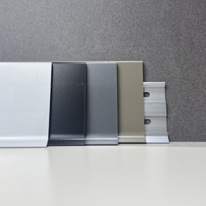 Zócalo de Aluminio Multifuncional |   Rodapié Pulido y Cepillado para Proyectos Residenciales - Product Image 1