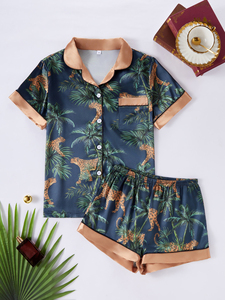 Pijamas al por mayor para mujer, conjunto de dos piezas de primavera y otoño, <span class=keywords><strong>cárdigan</strong></span> de manga corta con solapa, estilo informal, con estampado de dibujos animados, para uso doméstico. - Product Image 1