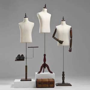 <span class=keywords><strong>Mannequin</strong></span> masculin moderne demi-corps en tissu avec bras en bois réglables, sur pied, pour l'affichage de manteaux et vêtements pour hommes - Product Image 1