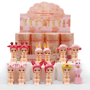 Set Misterioso da 12 Pezzi di Mini Figure a Tema Animali in PVC Sonnyy Angels, Scatole Cieche da Collezione Giapponesi - Product Image 1