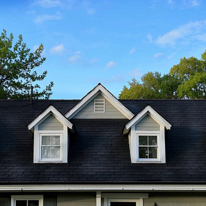 Bardeaux d'asphalte noirs à dégradé de couleurs, matériaux de <span class=keywords><strong>toiture</strong></span> pour couvreurs, bardeaux architecturaux en asphalte pour <span class=keywords><strong>toiture</strong></span> - Product Image 4