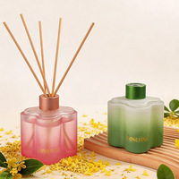 Diffuseur de parfum en verre en forme de fleur, diffuseur d'arômes de luxe à dégradé de couleurs pour la décoration de la maison, hôtel, spa, cadeau OEM ODM