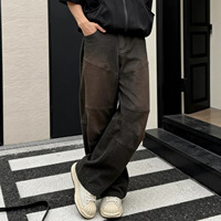 Jean en denim décontracté style coréen, coupe ample, délavage moyen, taille mi-haute, idéal pour le quotidien et les trajets.