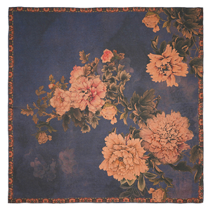 両面プリント 65cm 100%桑絹スカーフ 植物画 女性向けデザイナーシルクスカーフ卸売 - Product Image 1