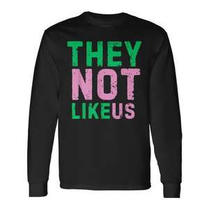 Camiseta Retro de Manga Larga Unisex con Cuello Redondo para Adultos, Ropa Promocional con la Frase "They Not Like Us" - Product Image 1