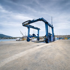 Lève-bateau marin fiable de 200 tonnes pour le transport de navires dans les chantiers nautiques avec une opération de levage de bateaux stable - Product Image 2
