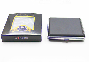 <span class=keywords><strong>Étui</strong></span> <span class=keywords><strong>à</strong></span> cigarettes pour hommes et femmes <span class=keywords><strong>étui</strong></span> <span class=keywords><strong>à</strong></span> cigarettes <span class=keywords><strong>à</strong></span> bande en cuir mince 20 pièces <span class=keywords><strong>étui</strong></span> <span class=keywords><strong>à</strong></span> cigarettes en vrac usine vente en gros autocollant métal Adv - Product Image 3
