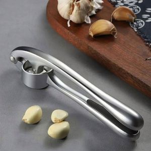Prensa Trituradora Manual de Aleación de Zinc Plateada para Ajo y Jengibre, Ecológica, Mini Utensilio de Cocina Doméstico - Product Image 2