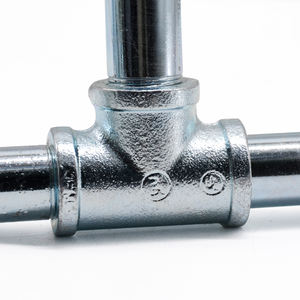 Conector de Tubería Industrial de Hierro, Tapón Macho para Tuberías, Conector GI - Product Image 3