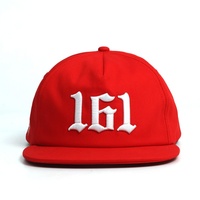 Casquette Snapback Rouge Unie à Visière Plate avec Broderie 3D Gonflée Lettres Gothiques Personnalisées en Coton, Style Hip Hop Streetwear pour Hommes
