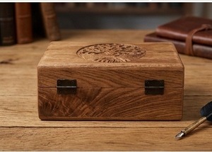 Boîte à bijoux en bois de luxe avec intérieur en velours pour ranger colliers, bagues, boucles d'oreilles, bracelets et accessoires personnels - Product Image 2