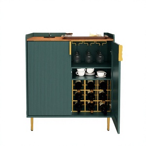 Meuble bar moderne vert avec plateau en bois et accents en laiton pour le rangement du vin et la présentation des verres - Product Image 3