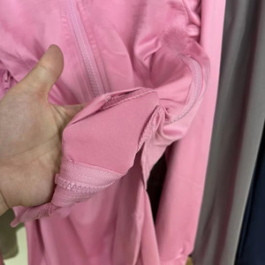 Conjunto Deportivo Casual de 2 Piezas para Mujer 2026: Chaqueta con Cremallera y Cuello Alto + Shorts Ajustados Rectos a la Moda para Entrenamiento - Product Image 5