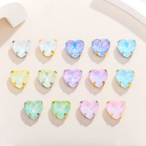 Adornos de cristal con forma de corazón, con cuatro puntas, tipo diamante de imitación, con reverso plano, para bricolaje, accesorios de joyería, para decoración de uñas y prendas de vestir. - Product Image 4