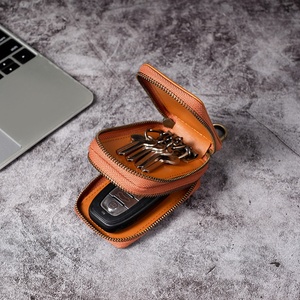 Étui <span class=keywords><strong>de</strong></span> protection pour clés <span class=keywords><strong>de</strong></span> voiture en cuir véritable <span class=keywords><strong>de</strong></span> <span class=keywords><strong>vachette</strong></span>, style rétro, avec <span class=keywords><strong>double</strong></span> fermeture éclair, pour clés <span class=keywords><strong>de</strong></span> porte <span class=keywords><strong>de</strong></span> voiture - Product Image 5