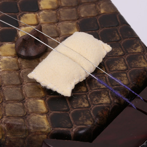 Almohadilla de cuero para silenciador de violín, accesorio práctico para instrumentos de cuerda - Product Image 4