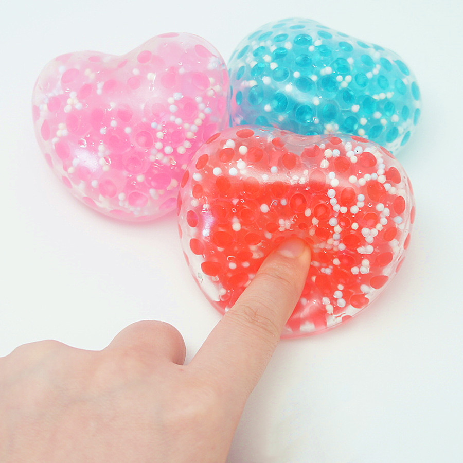 Мягкий резиновый мяч из термопластичной резины в форме сердца, медленно Восстанавливающий форму мяч с бусинами, подарок на день Святого Валентина, мягкий мяч для снятия стресса на заказ