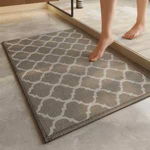Alfombra de Baño Minimalista Rectangular con Patrón Geométrico, de Fibra de Poliéster Absorbente y Antideslizante para Uso Doméstico - Product Image 3