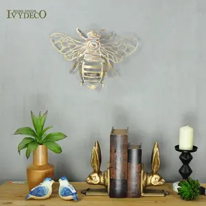 IVYDECO 3D 조각 작은 꿀벌 장식 매달려 캔들 스틱 홀더 벽 장식 정원 벽 캔들 홀더