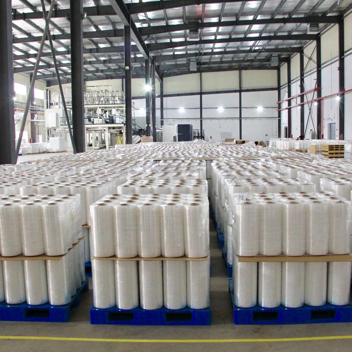 Sinyar Verpackungs folie 100 Rohmaterial 20 Mikron 80 Gauge Clear Plastic Wrap Hersteller 50kg Lldpe Jumbo Roll Stretch folie