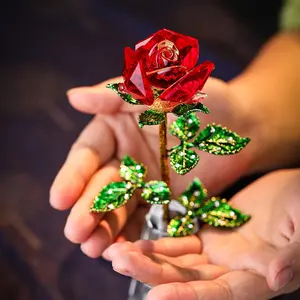 Maravillosa artesanía tallada en corazón de cristal de cuarzo rosa rojo en forma Natural para decoración de boda o regalo