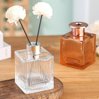 Flacons diffuseurs de parfum en verre transparent de 200 ml, forme carrée cubique, avec motif à grain vertical