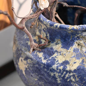 Jarrón de Mármol Azul Boliviano Hecho a Mano de Primera Calidad, Decoración Artística Elegante para Sala de Estar y Dormitorio - Product Image 3