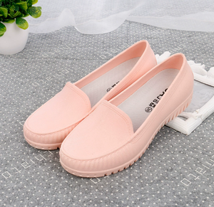2025 semplici <span class=keywords><strong>scarpe</strong></span> basse bianche Casual donna incinta comode <span class=keywords><strong>scarpe</strong></span> <span class=keywords><strong>da</strong></span> infermiera bianche <span class=keywords><strong>da</strong></span> ospedale - Product Image 5