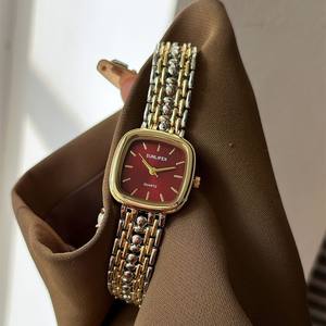 <span class=keywords><strong>Orologio</strong></span> al quarzo di nuovo Design <span class=keywords><strong>orologio</strong></span> <span class=keywords><strong>da</strong></span> donna SUNLIFEX di fascia alta minimalista moda <span class=keywords><strong>Vintage</strong></span> cassa quadrata <span class=keywords><strong>orologio</strong></span> <span class=keywords><strong>da</strong></span> <span class=keywords><strong>polso</strong></span> in acciaio inossidabile - Product Image 4